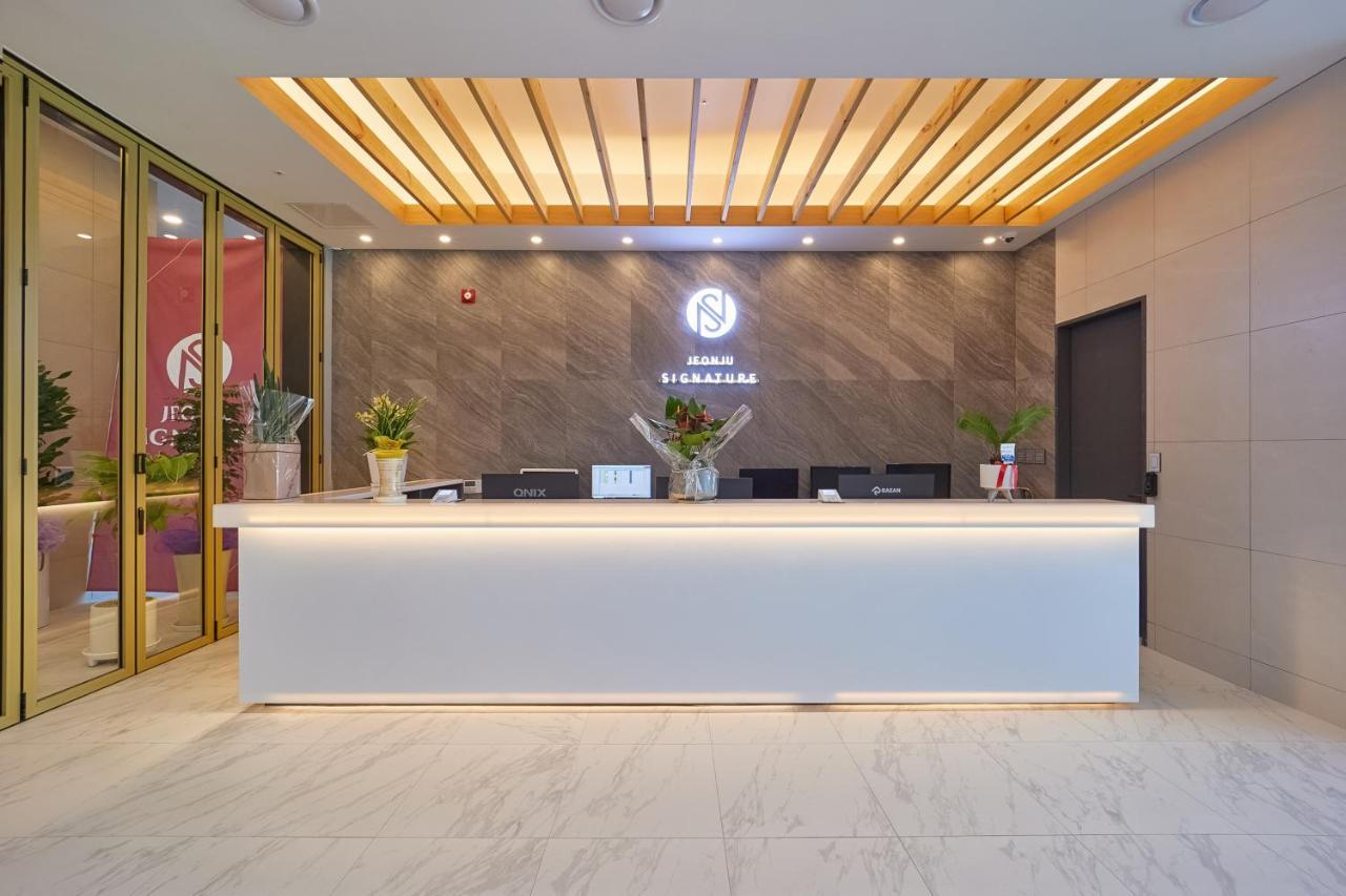 Jeonju Signature Hotel Exterior photo
