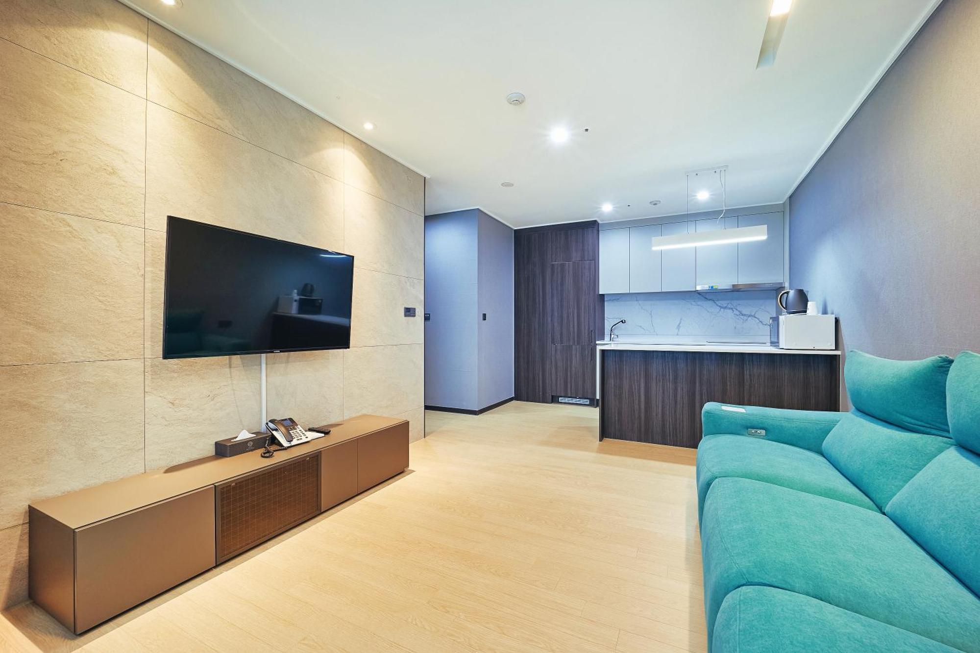 Jeonju Signature Hotel Exterior photo